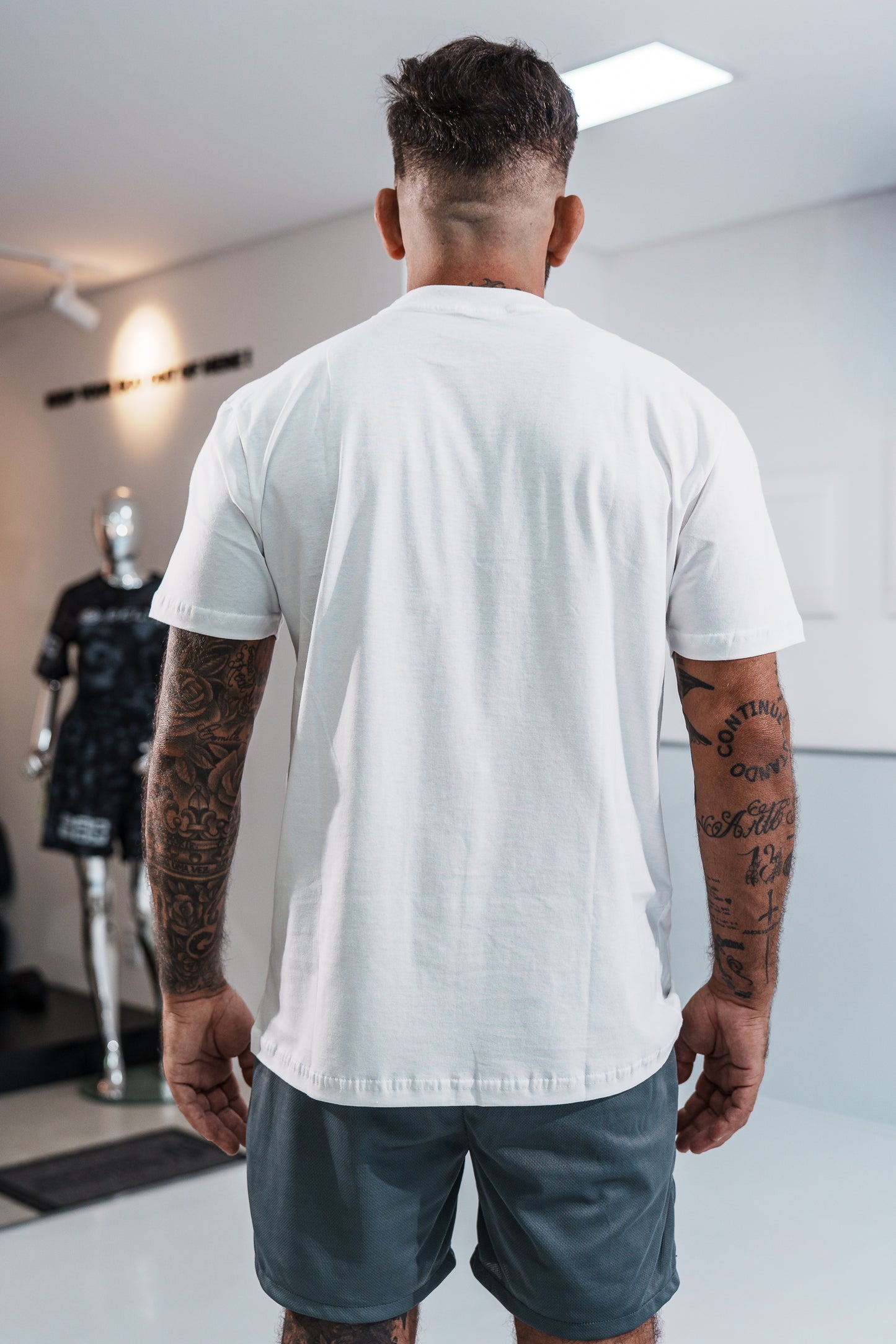 Camiseta Bad Boy Essencial Branca 2026