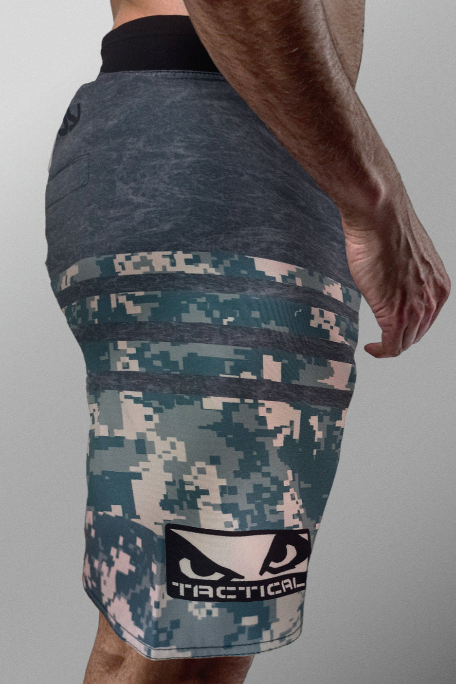 Bermuda Hybrid Bad Boy Tactical Camo Check