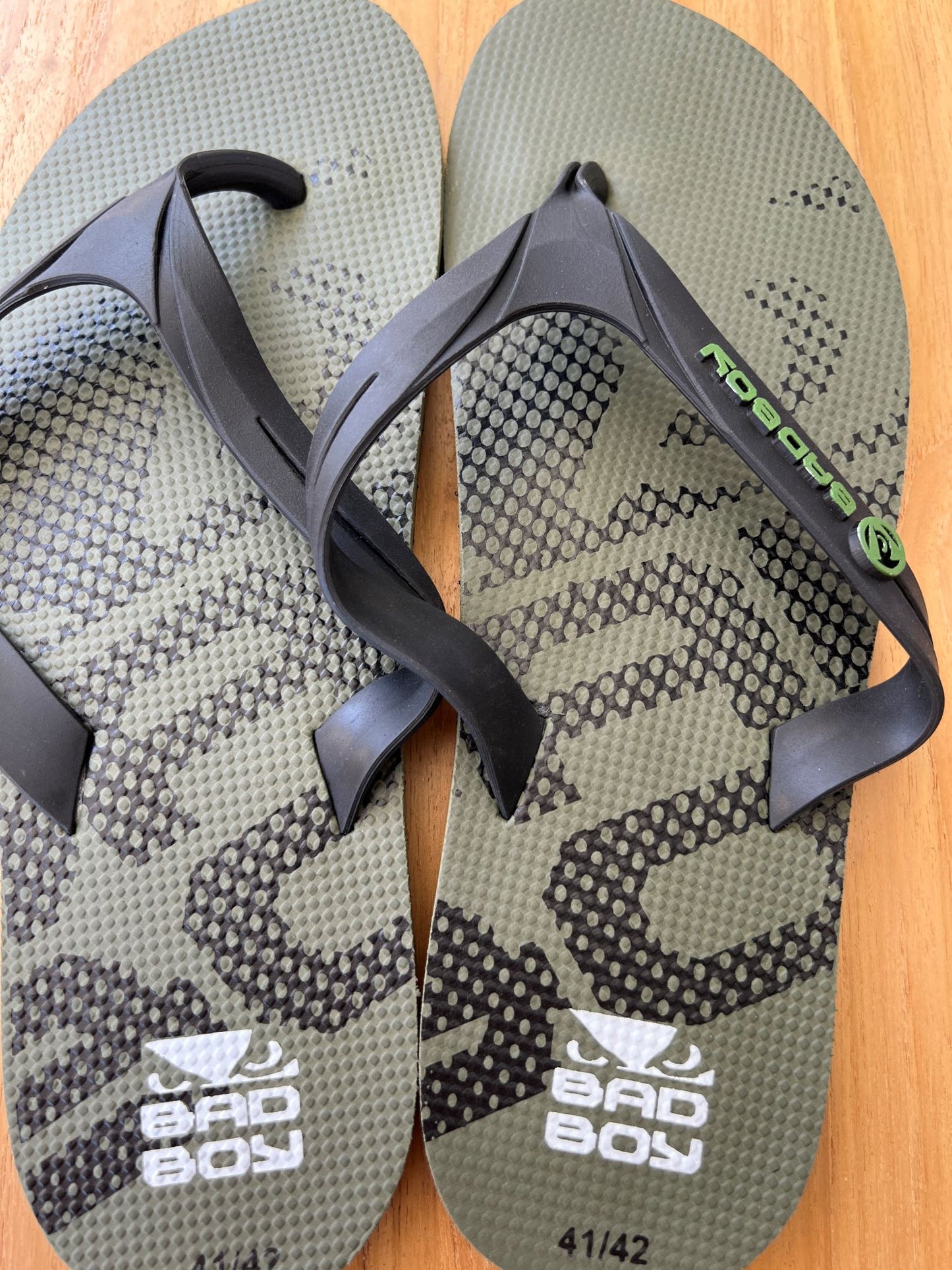 Chinelo Bad Boy Forces