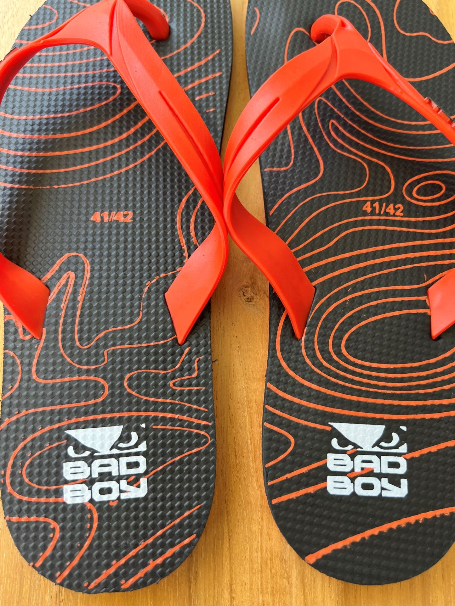 Chinelo Bad Boy Topography