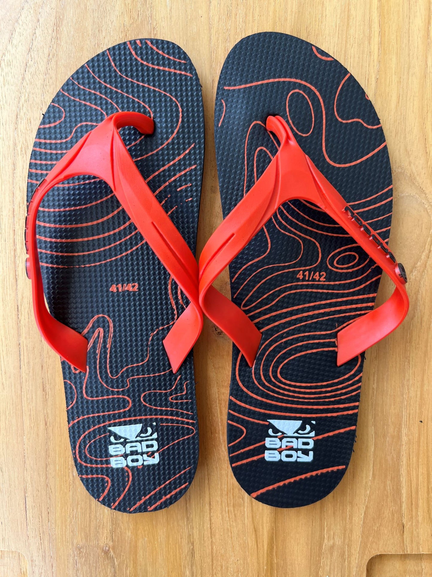 Chinelo Bad Boy Topography