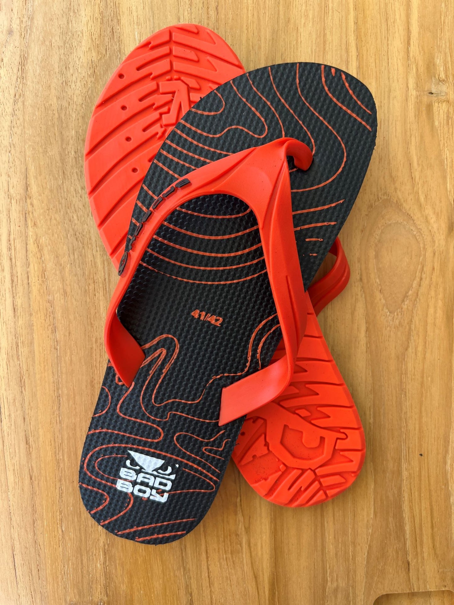 Chinelo Bad Boy Topography
