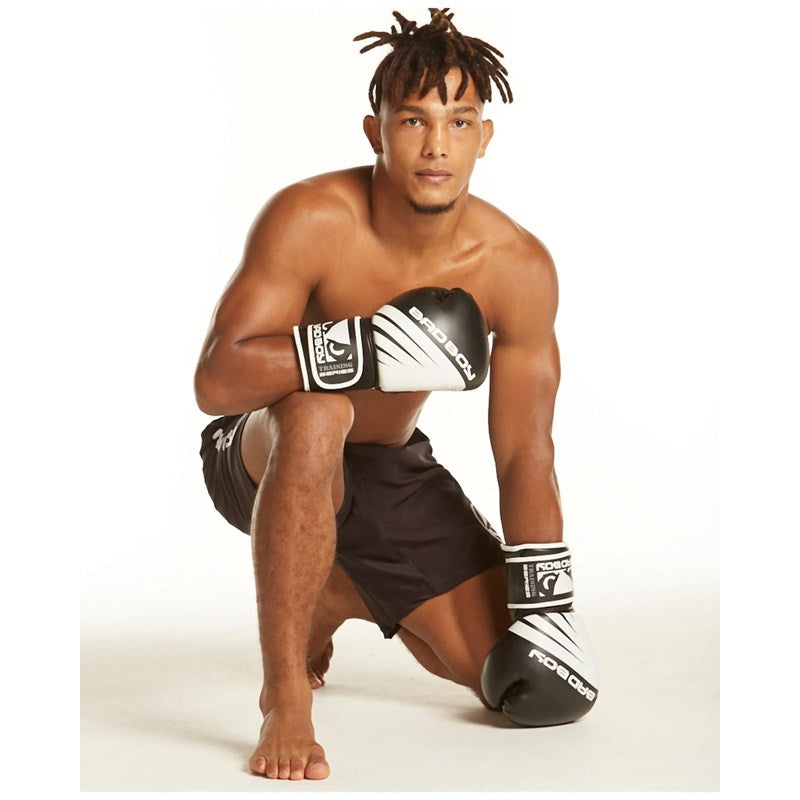 Luva de Boxe/ Muay Thai Bad Boy Premium