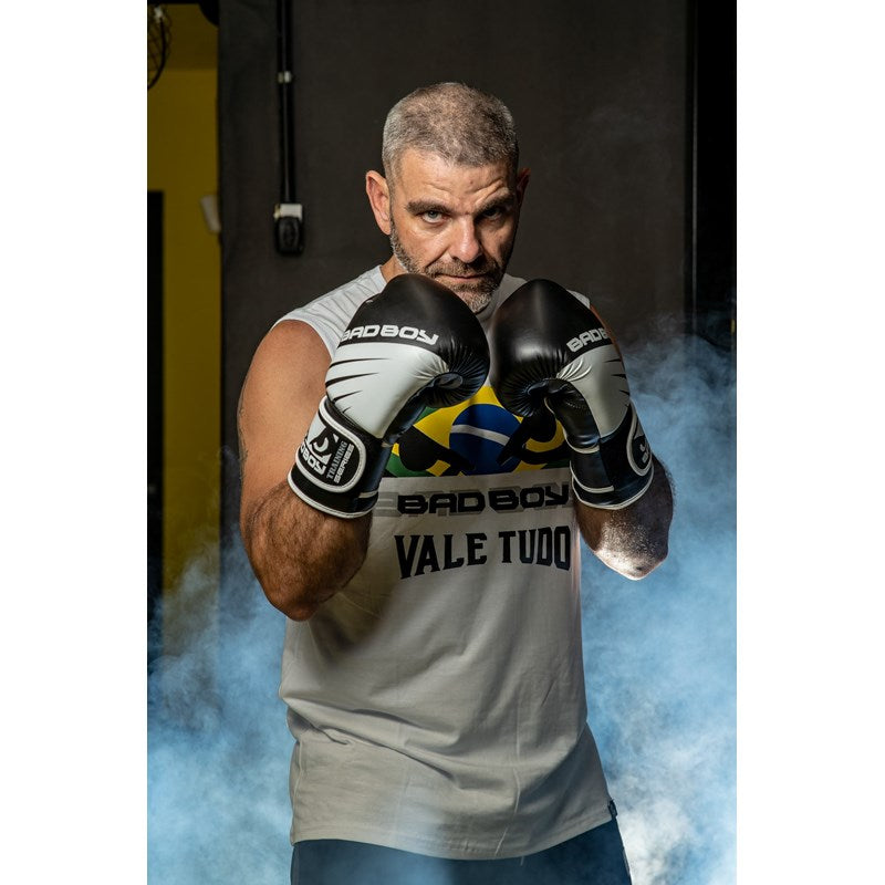 Luva de Boxe/ Muay Thai Bad Boy Premium