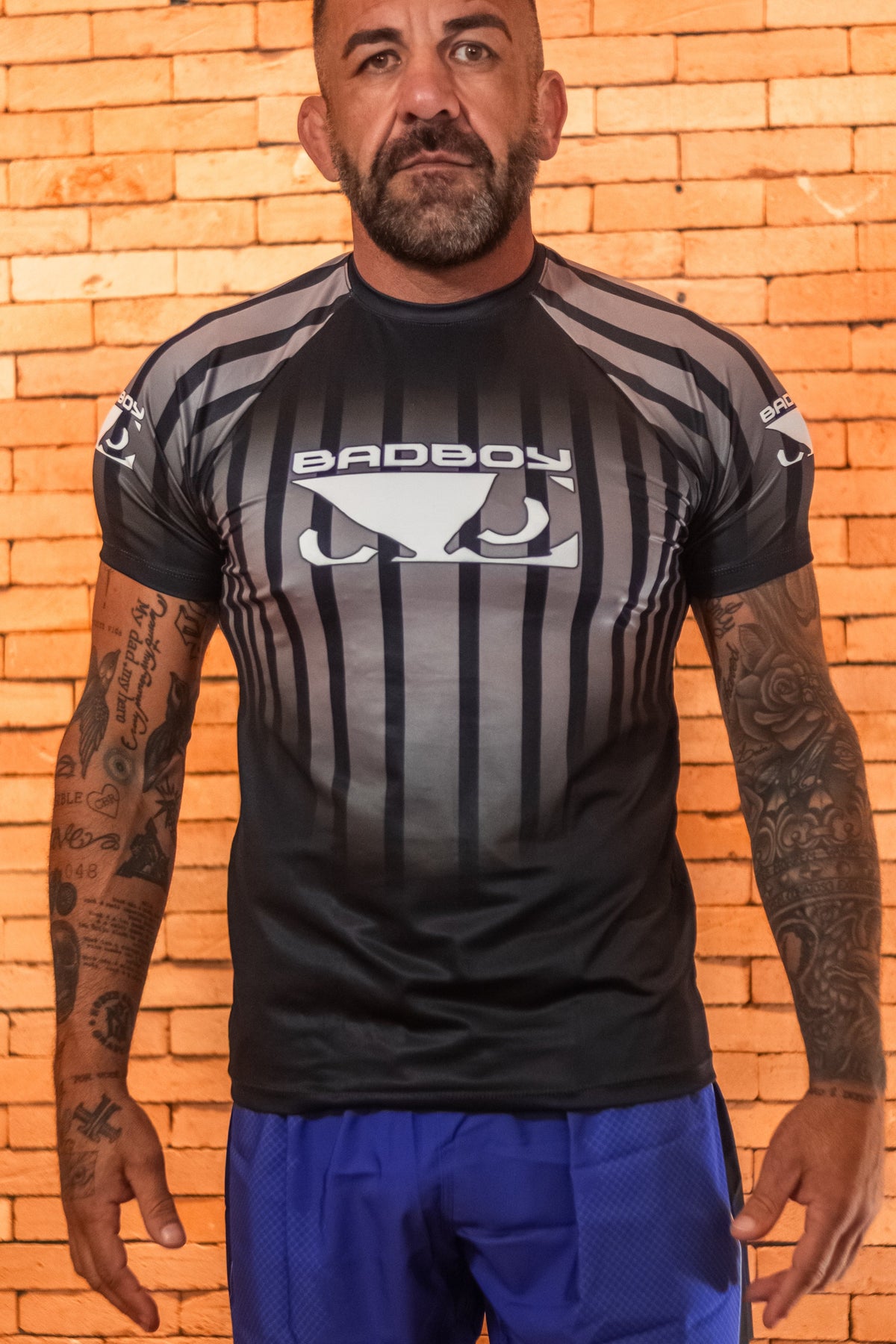 Camiseta Sport UV Bad Boy Silver Stripes