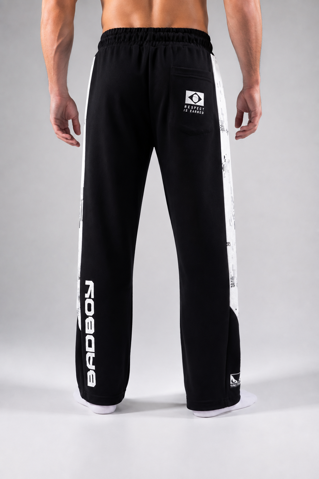 Calça de Moletom Oversized Bad Boy First in Fight II