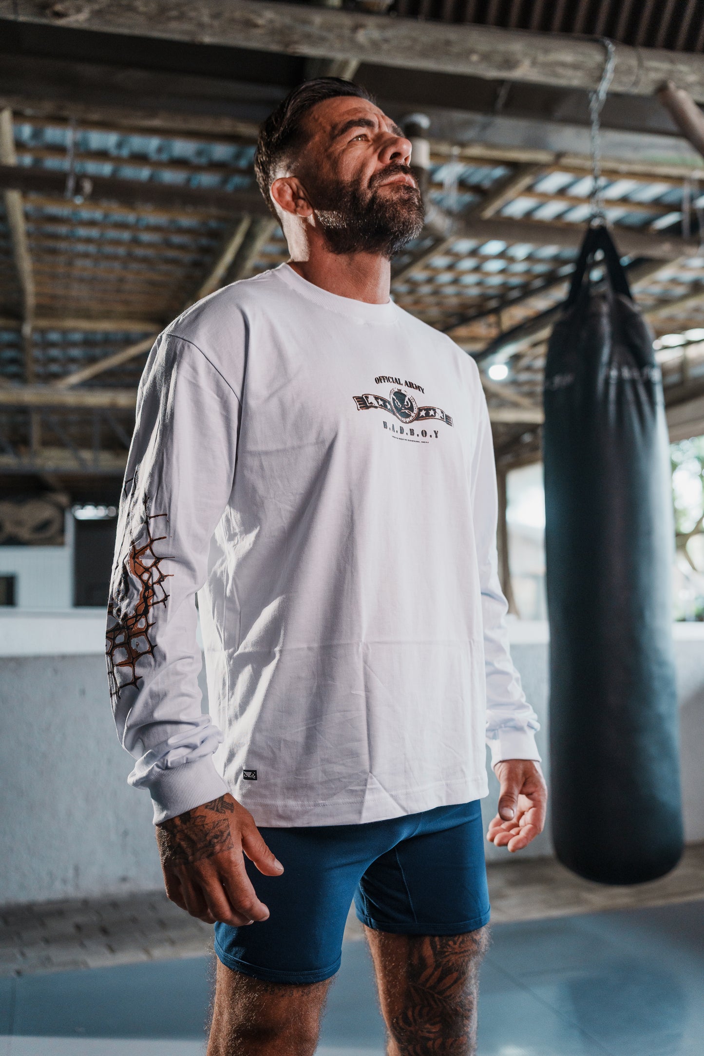 Camiseta Oversized Manga Longa Bad Boy - OFFICIAL ARMY