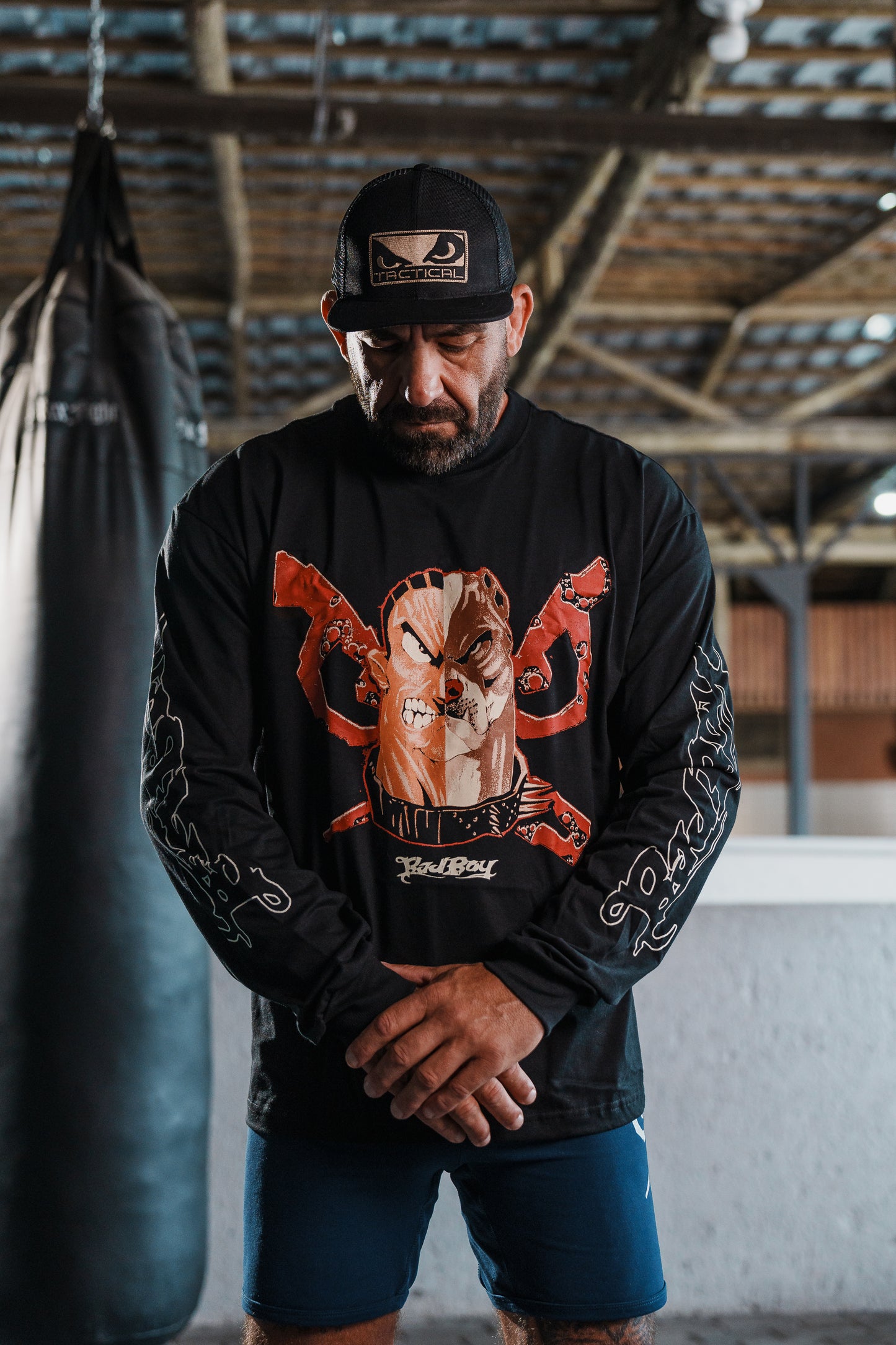 Camiseta Oversized Manga Longa Bad Boy - Half Face