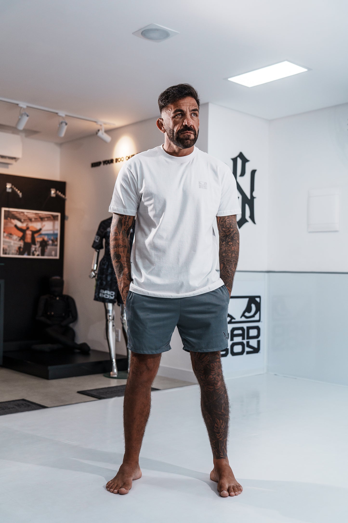 Camiseta Bad Boy Essencial Branca  2026