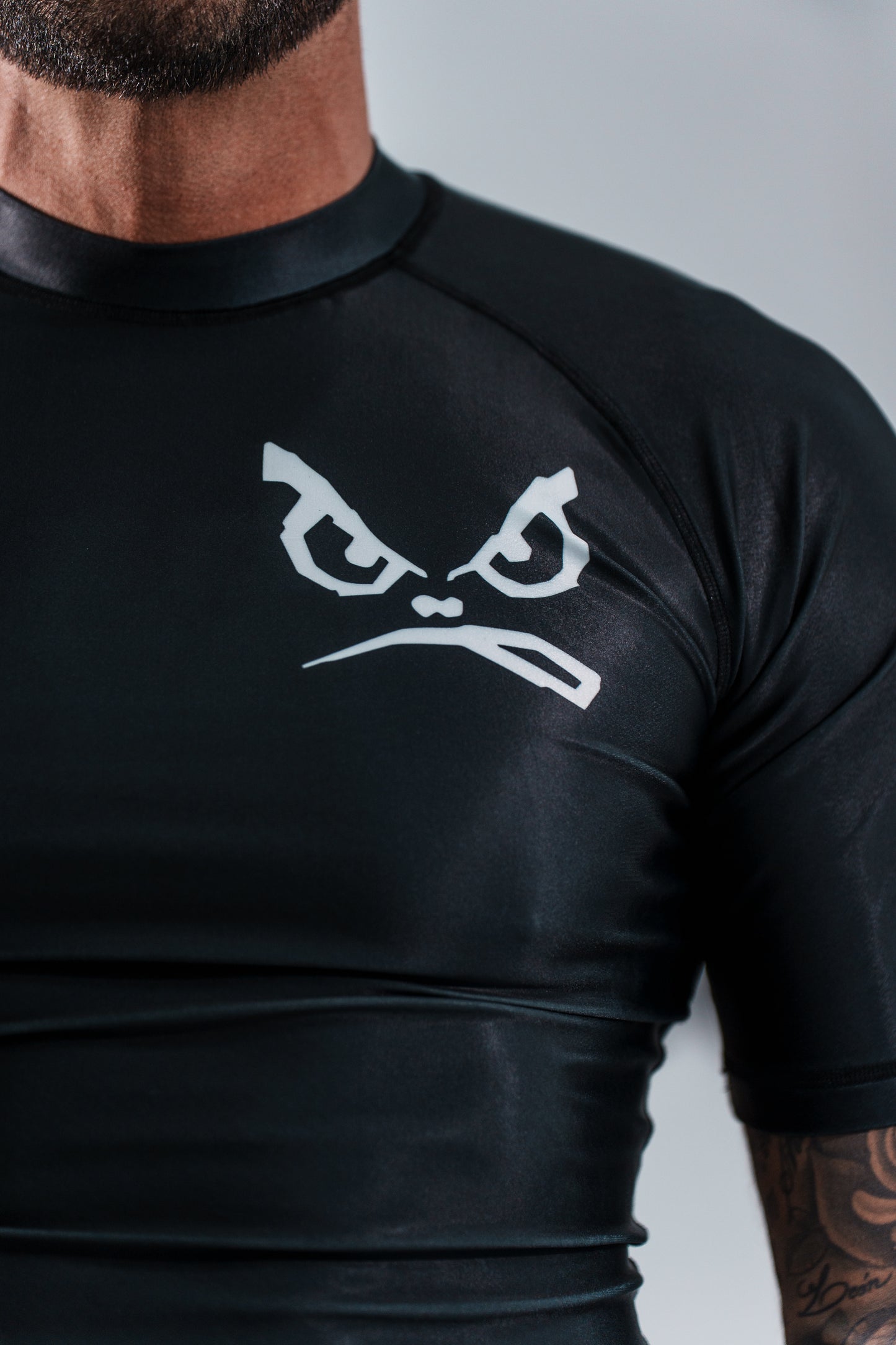 🥋 Rash Guard BADBOY BJJ – Performance e Atitude no Tatame