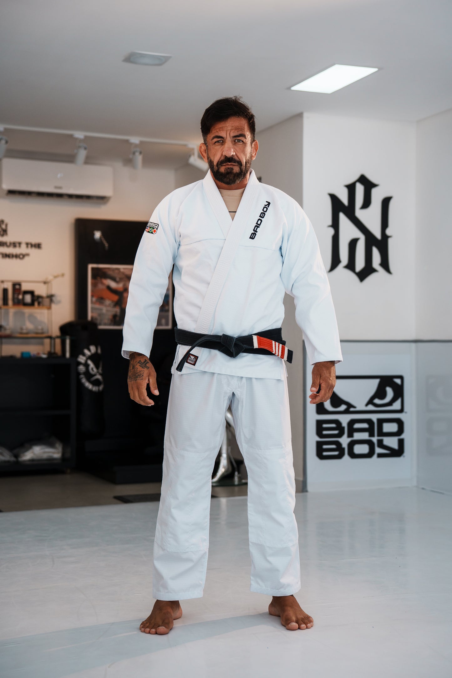 Kimono Bad Boy Pro Series Branco