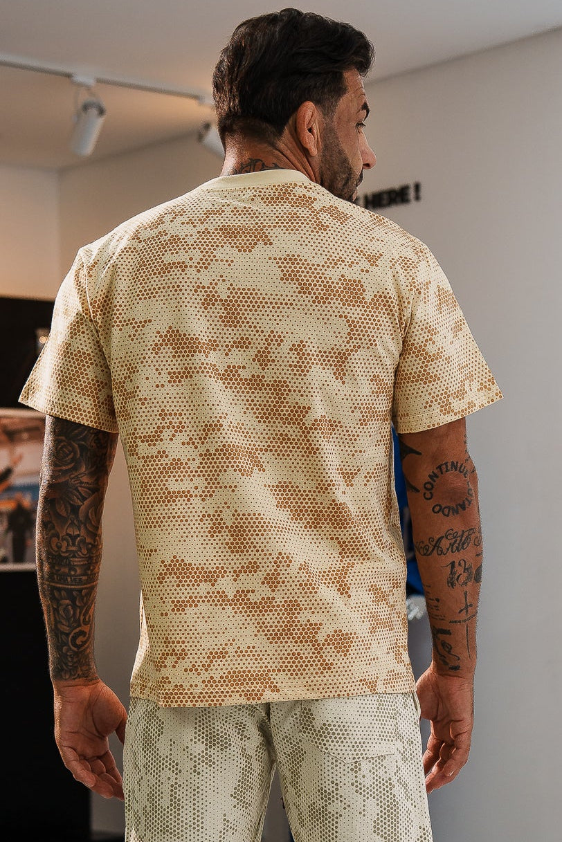 Camiseta Bad Boy Camo Cor Areia