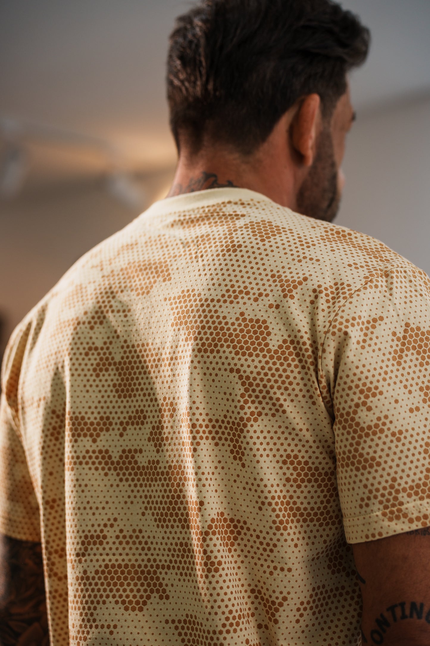 Camiseta Bad Boy Camo Cor Areia